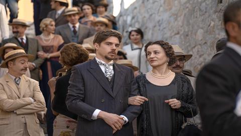 Οι τηλεοπτικές σειρές της νέας σεζόν που... δεν πρέπει να χάσουμε!